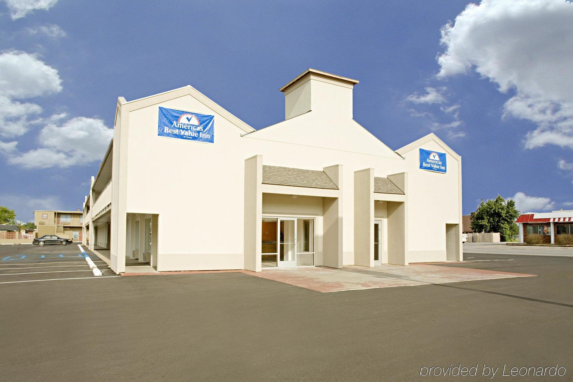Econo Lodge 梅特罗波利斯 外观 照片