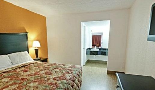 Econo Lodge 梅特罗波利斯 客房 照片