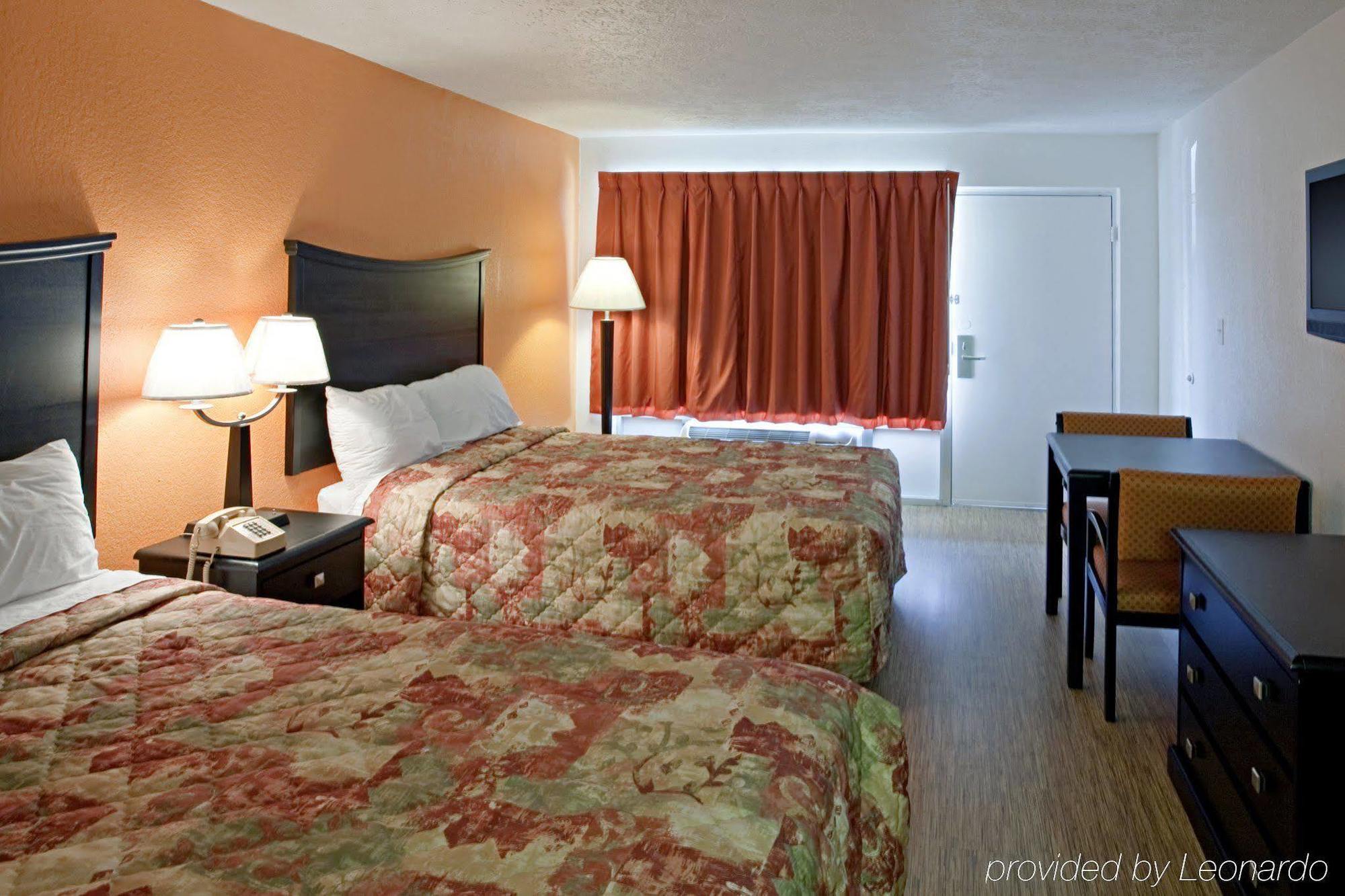 Econo Lodge 梅特罗波利斯 客房 照片